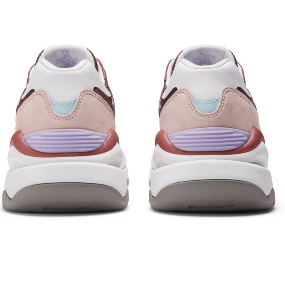 New Balance Women's 57/40 Sneakers - Picture 4 of 8